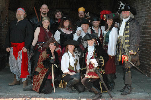 The Seattle Swashbucklers as the Puget Sound Pirates!